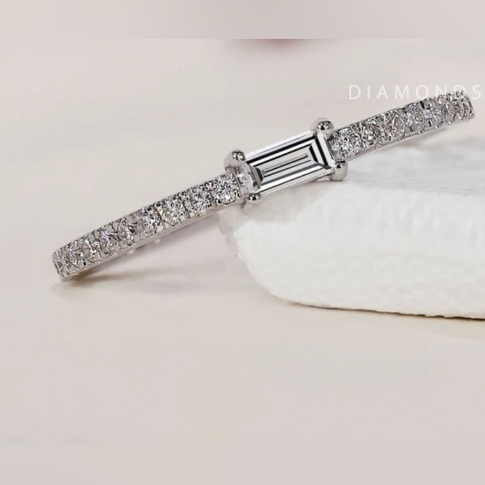 NWT S925 Rectangular Baguette Zirconia Ring
